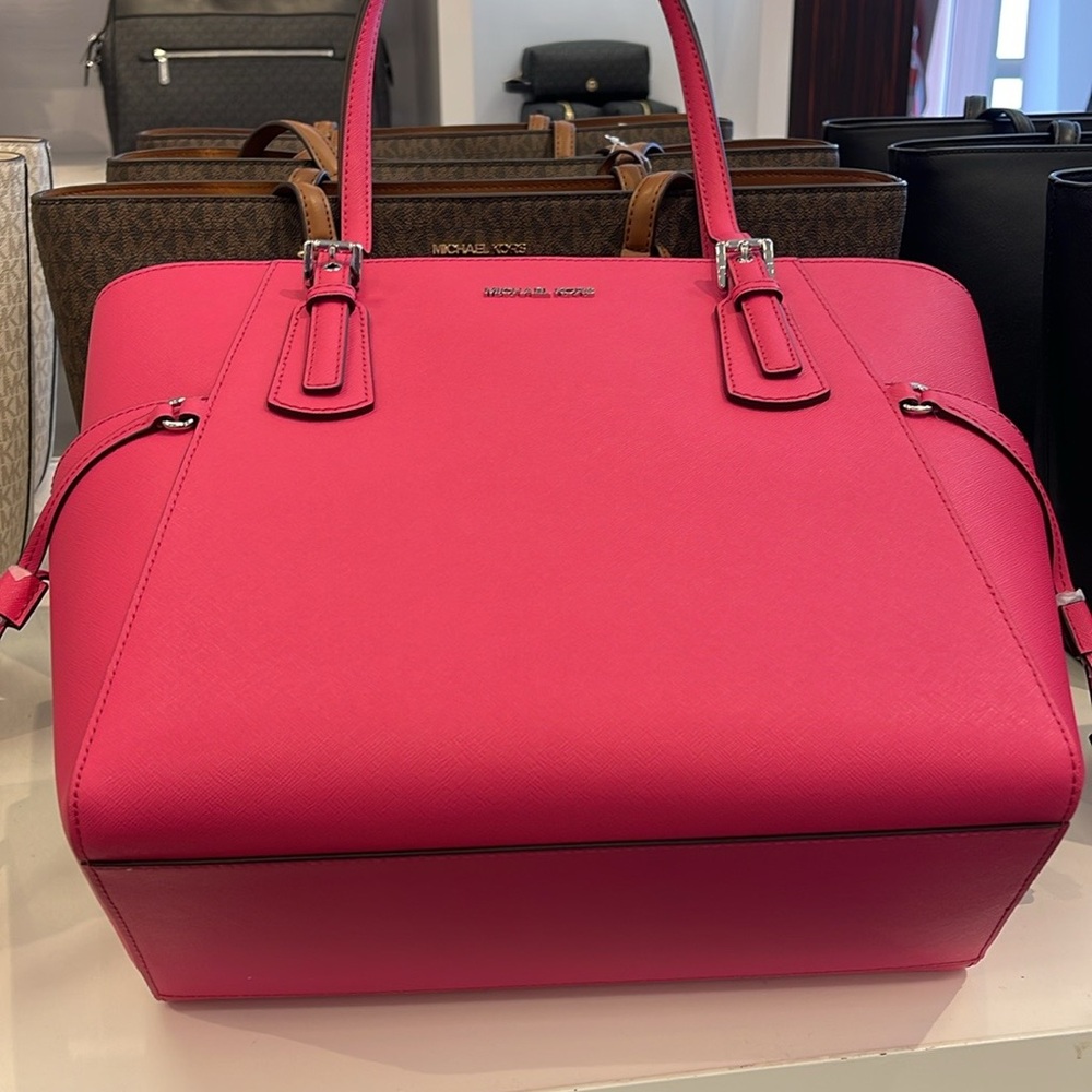 - Michael Kors Voyager Large Saffiano Leather Tote Bag
Dragonfruit 
NWT - Picture 7 of 16